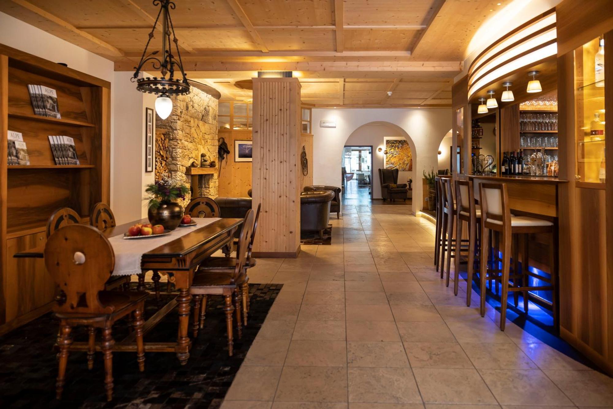 Artnatur Dolomites Hotel&Spa Siusi Eksteriør billede