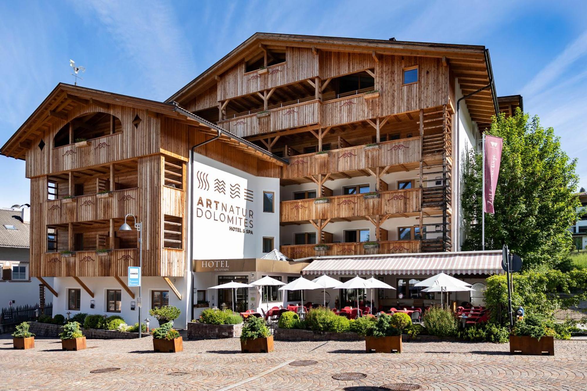 Artnatur Dolomites Hotel&Spa Siusi Eksteriør billede