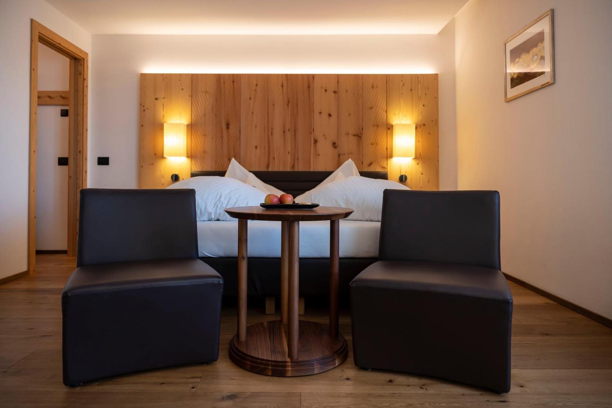 Artnatur Dolomites Hotel&Spa Siusi Værelse billede