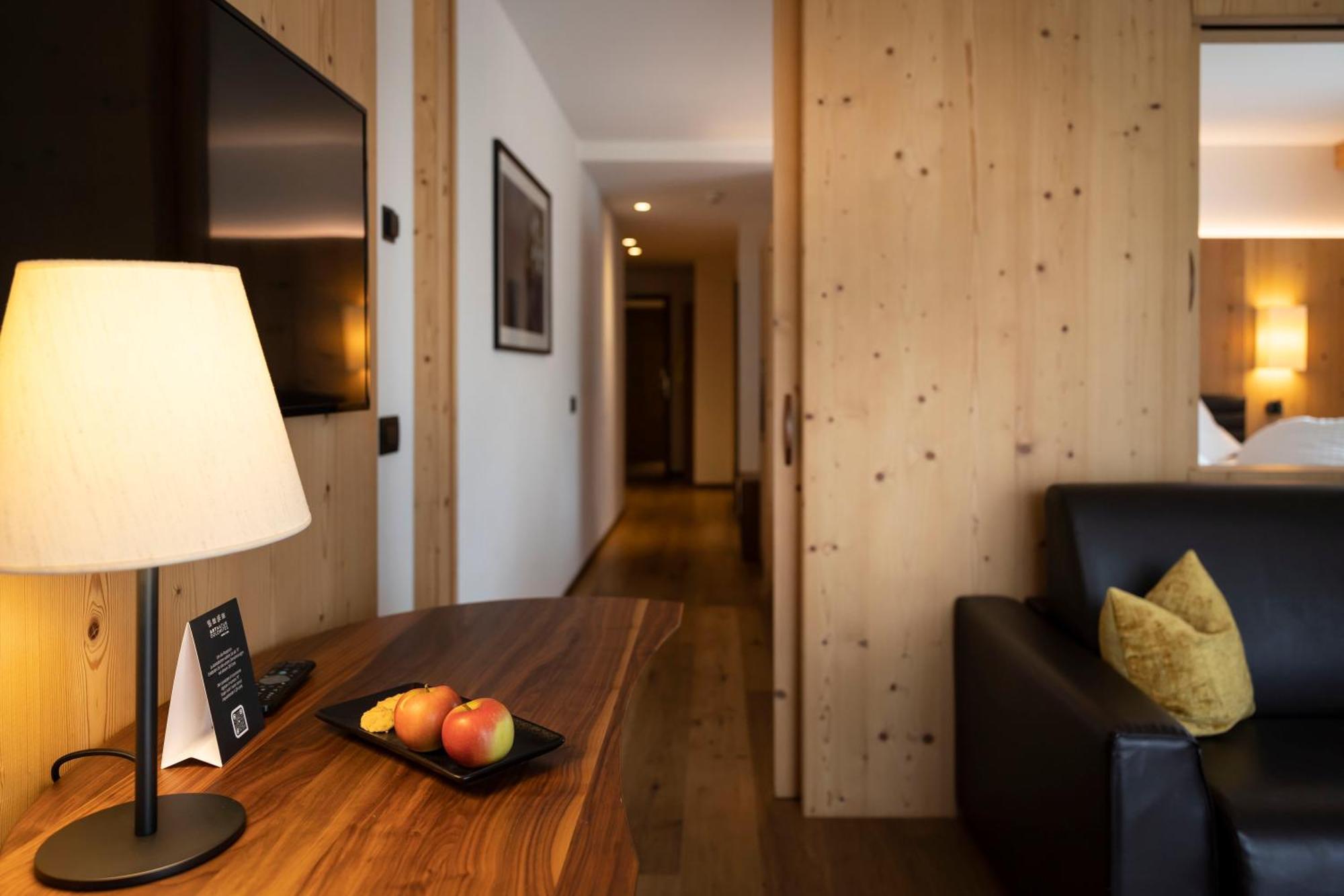Artnatur Dolomites Hotel&Spa Siusi Værelse billede