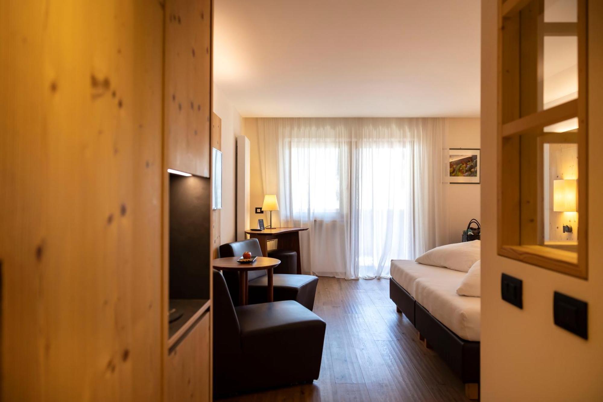 Artnatur Dolomites Hotel&Spa Siusi Værelse billede