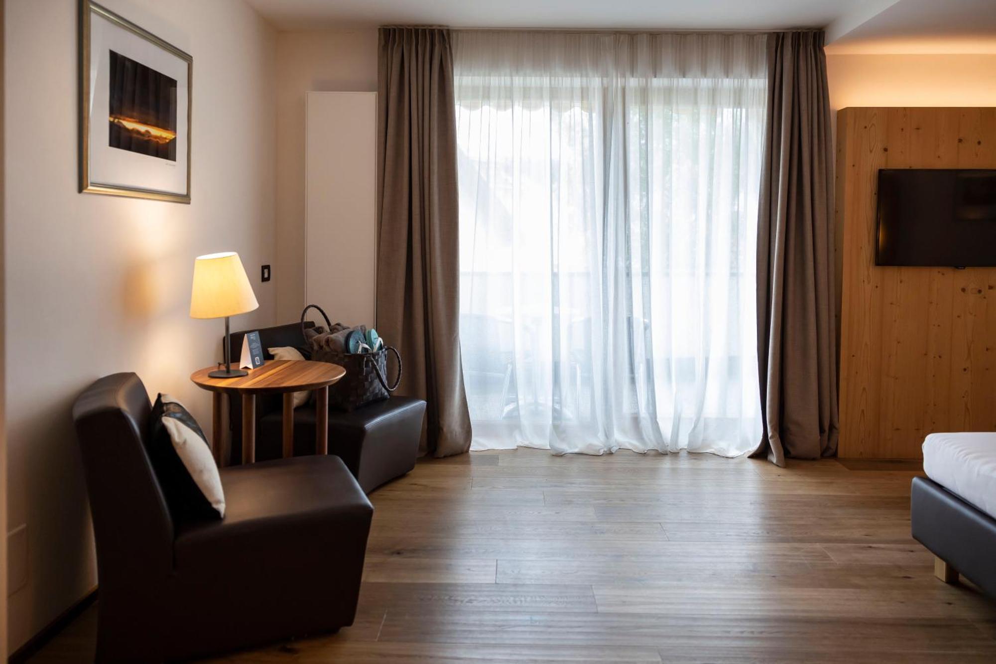 Artnatur Dolomites Hotel&Spa Siusi Værelse billede